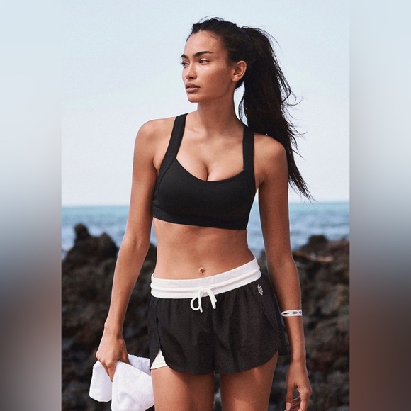 NWT Free People Make a Move Bra in Black - Picture 2 of 8